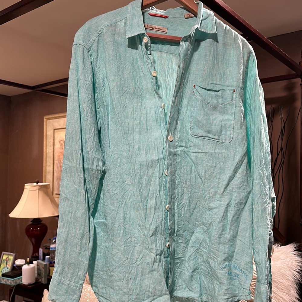 Tommy Bahamas 100% linen turquoise men’s dress shirt.